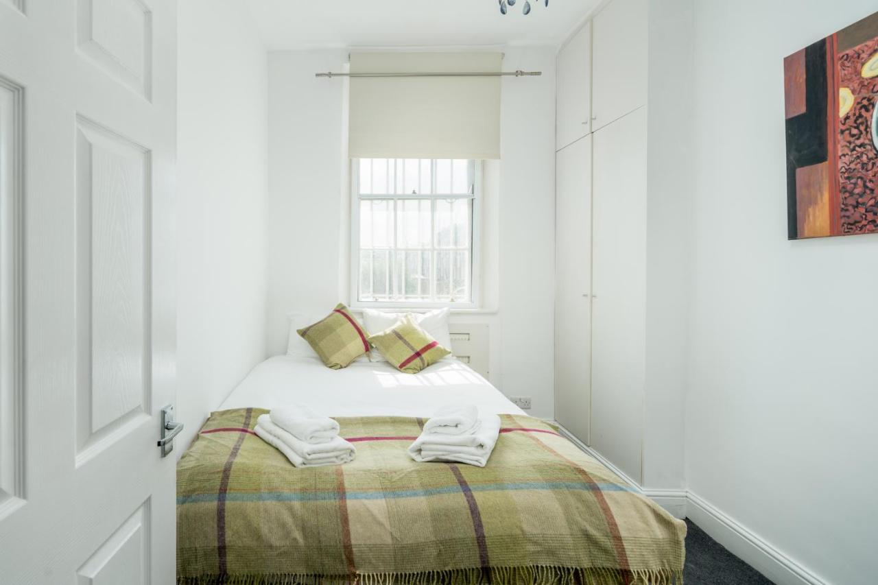 Cosy 1-Bed Flat On King'S Road In Chelsea, West London Daire Dış mekan fotoğraf