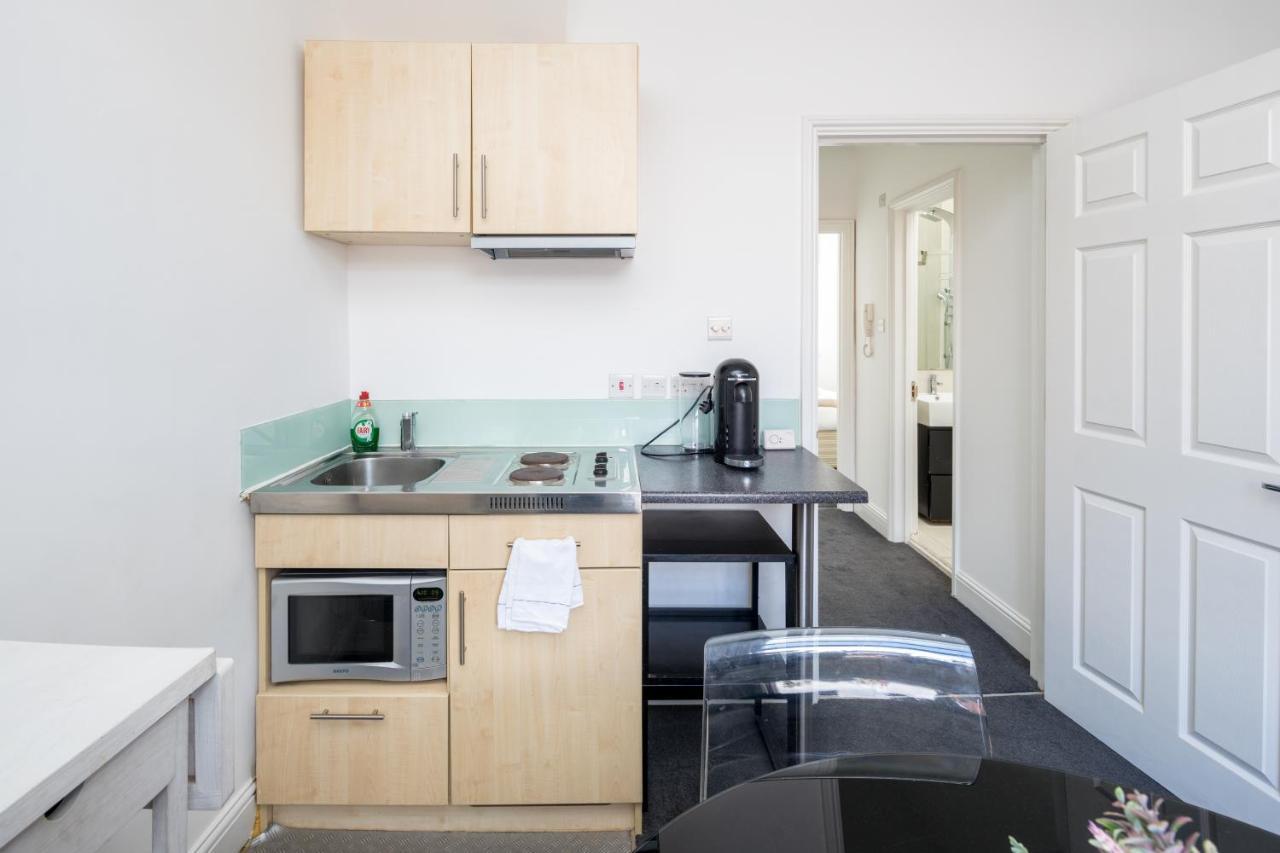 Cosy 1-Bed Flat On King'S Road In Chelsea, West London Daire Dış mekan fotoğraf