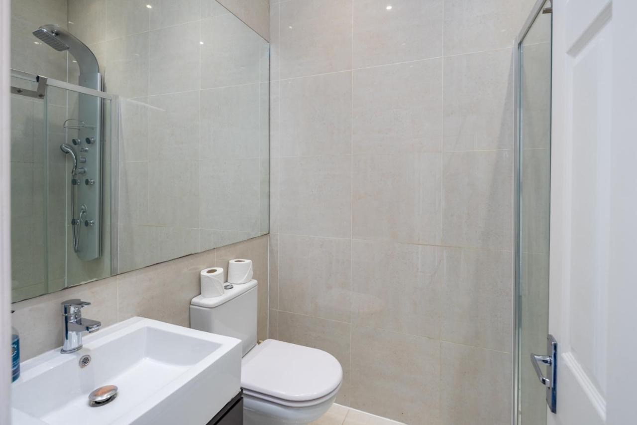 Cosy 1-Bed Flat On King'S Road In Chelsea, West London Daire Dış mekan fotoğraf